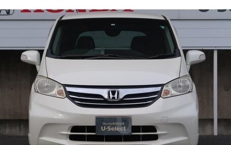 Honda Freed I, 2013 год, 800 000 рублей, 6 фотография