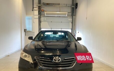 Toyota Camry, 2006 год, 1 050 000 рублей, 2 фотография