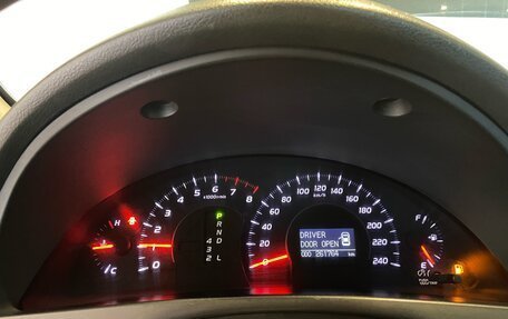 Toyota Camry, 2006 год, 1 050 000 рублей, 12 фотография