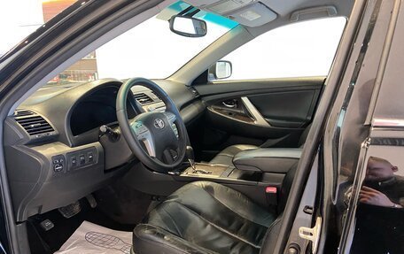 Toyota Camry, 2006 год, 1 050 000 рублей, 11 фотография