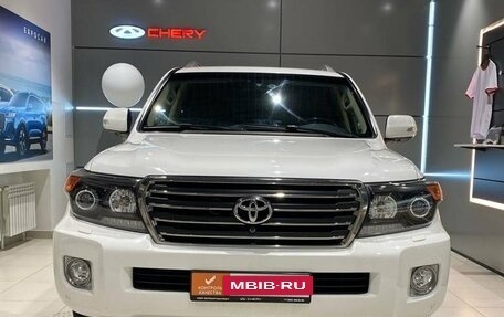 Toyota Land Cruiser 200, 2014 год, 3 850 000 рублей, 8 фотография