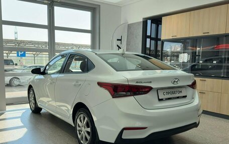 Hyundai Solaris II рестайлинг, 2017 год, 1 400 000 рублей, 4 фотография