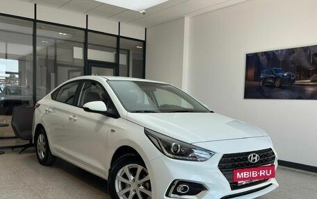 Hyundai Solaris II рестайлинг, 2017 год, 1 400 000 рублей, 3 фотография
