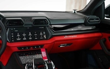 Lamborghini Urus I, 2025 год, 49 490 000 рублей, 13 фотография