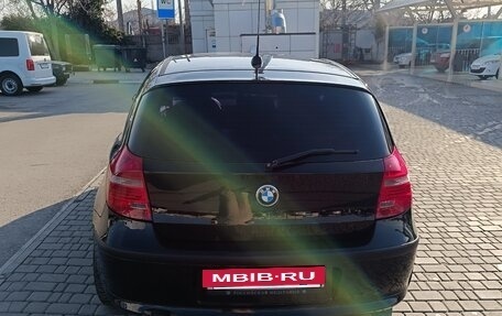 BMW 1 серия, 2008 год, 700 000 рублей, 3 фотография