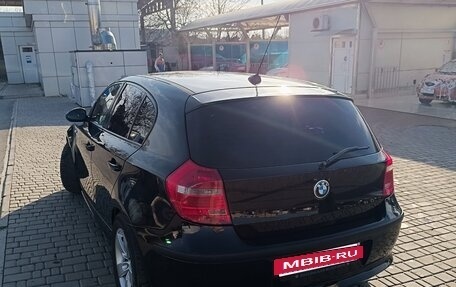 BMW 1 серия, 2008 год, 700 000 рублей, 6 фотография