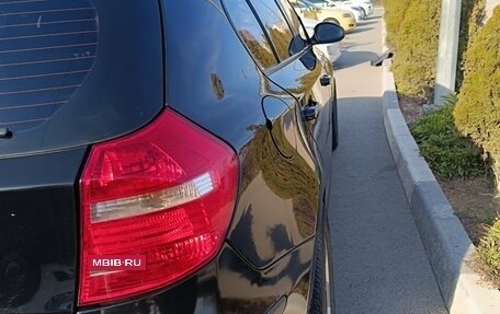 BMW 1 серия, 2008 год, 700 000 рублей, 5 фотография