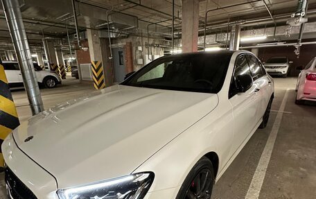 Mercedes-Benz E-Класс, 2021 год, 4 900 000 рублей, 5 фотография