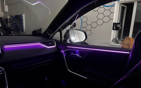 Toyota RAV4, 2020 год, 5 500 000 рублей, 14 фотография