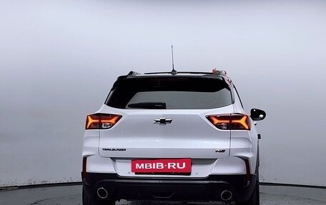 Chevrolet TrailBlazer, 2021 год, 1 200 000 рублей, 3 фотография