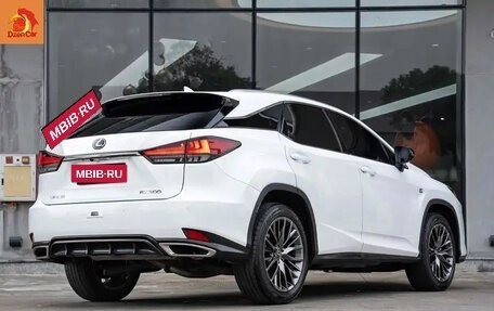 Lexus RX IV рестайлинг, 2022 год, 3 500 000 рублей, 4 фотография