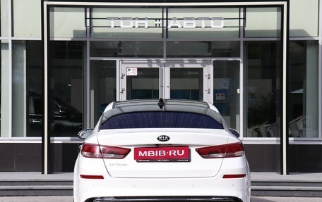 KIA Optima IV, 2018 год, 2 100 000 рублей, 6 фотография