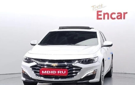 Chevrolet Malibu IX, 2021 год, 1 365 000 рублей, 3 фотография