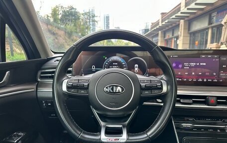 KIA K5, 2021 год, 2 100 000 рублей, 11 фотография