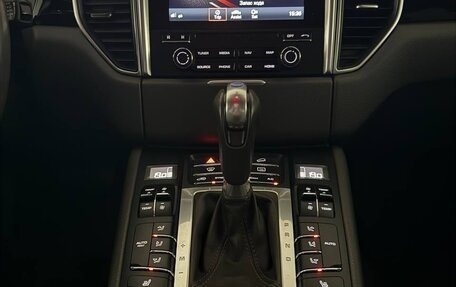Porsche Macan I рестайлинг, 2016 год, 3 950 000 рублей, 7 фотография