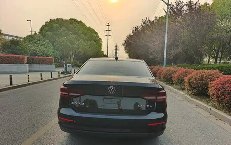 Volkswagen Lavida, 2021 год, 1 260 000 рублей, 5 фотография