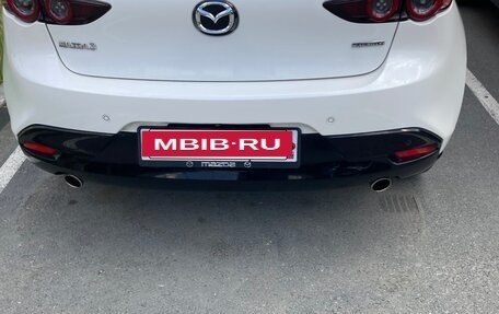 Mazda 3, 2020 год, 1 800 000 рублей, 3 фотография