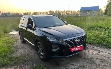 Hyundai Santa Fe IV, 2018 год, 3 100 000 рублей, 3 фотография
