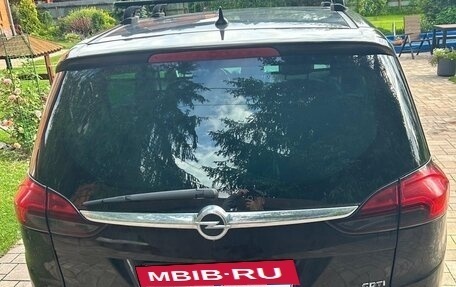 Opel Zafira C рестайлинг, 2012 год, 1 100 000 рублей, 4 фотография
