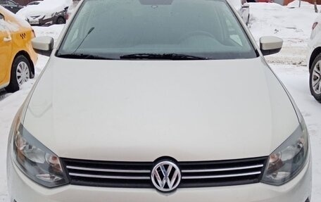 Volkswagen Polo VI (EU Market), 2011 год, 850 000 рублей, 4 фотография