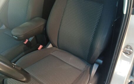 Volkswagen Polo VI (EU Market), 2011 год, 850 000 рублей, 18 фотография