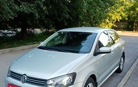Volkswagen Polo VI (EU Market), 2011 год, 850 000 рублей, 11 фотография