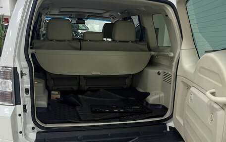 Mitsubishi Pajero IV, 2014 год, 2 850 000 рублей, 6 фотография