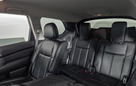 Nissan Pathfinder, 2016 год, 1 579 000 рублей, 11 фотография