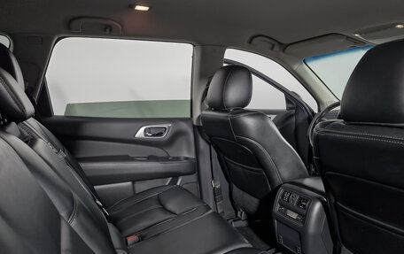 Nissan Pathfinder, 2016 год, 1 579 000 рублей, 14 фотография