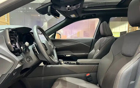 Lexus RX IV рестайлинг, 2024 год, 7 750 000 рублей, 8 фотография
