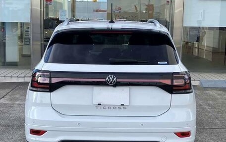 Volkswagen T-Cross I, 2021 год, 1 074 000 рублей, 3 фотография