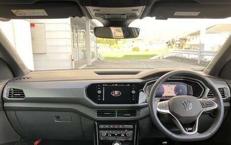 Volkswagen T-Cross I, 2021 год, 1 074 000 рублей, 5 фотография