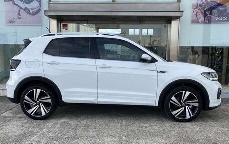 Volkswagen T-Cross I, 2021 год, 1 074 000 рублей, 4 фотография