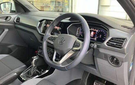 Volkswagen T-Cross I, 2021 год, 1 074 000 рублей, 7 фотография