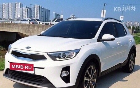 KIA Stonic, 2020 год, 1 250 010 рублей, 2 фотография