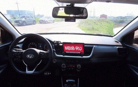 KIA Stonic, 2020 год, 1 250 010 рублей, 8 фотография
