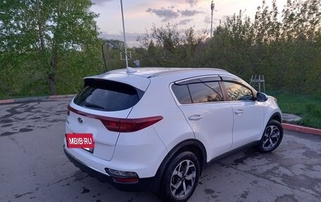 KIA Sportage IV рестайлинг, 2020 год, 2 250 000 рублей, 6 фотография