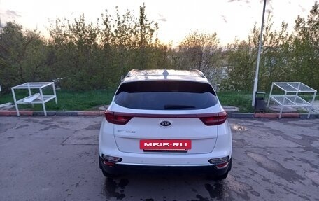 KIA Sportage IV рестайлинг, 2020 год, 2 250 000 рублей, 5 фотография