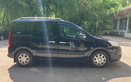 Peugeot Partner II рестайлинг 2, 2009 год, 685 000 рублей, 4 фотография