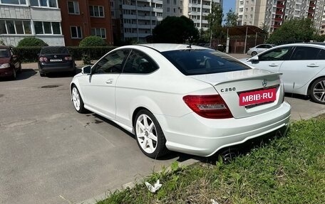 Mercedes-Benz C-Класс, 2013 год, 2 000 000 рублей, 6 фотография