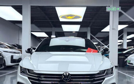 Volkswagen Passat CC, 2022 год, 2 090 000 рублей, 2 фотография