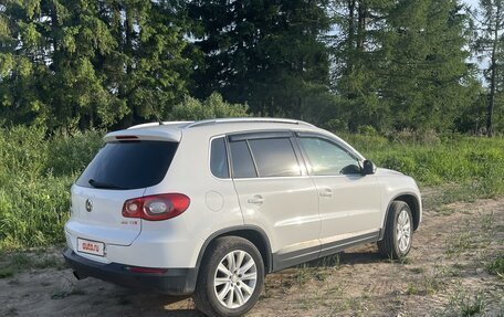 Volkswagen Tiguan I, 2009 год, 700 000 рублей, 4 фотография