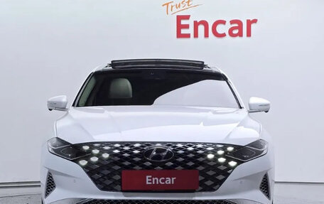 Hyundai Grandeur, 2022 год, 2 165 000 рублей, 3 фотография