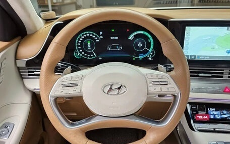 Hyundai Grandeur, 2022 год, 2 165 000 рублей, 10 фотография