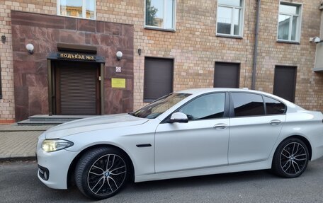 BMW 5 серия, 2013 год, 1 570 000 рублей, 3 фотография