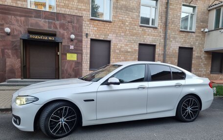 BMW 5 серия, 2013 год, 1 570 000 рублей, 4 фотография