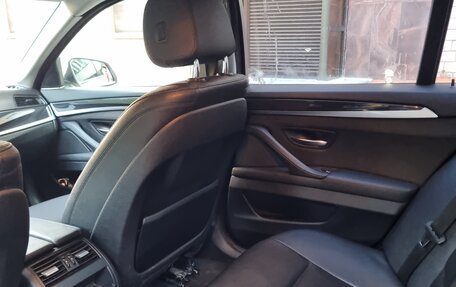 BMW 5 серия, 2013 год, 1 570 000 рублей, 13 фотография