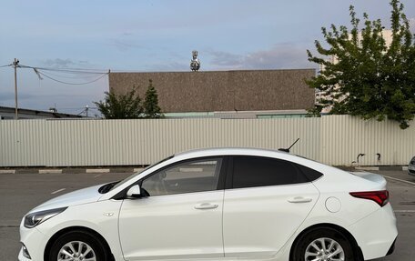 Hyundai Solaris II рестайлинг, 2018 год, 1 430 000 рублей, 3 фотография