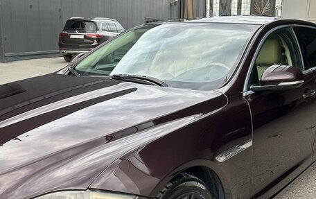 Jaguar XJ IV (X351), 2010 год, 1 100 000 рублей, 30 фотография
