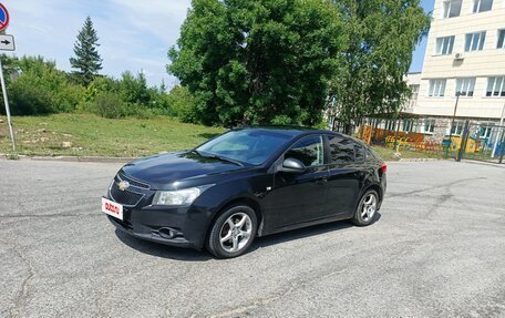 Chevrolet Cruze II, 2011 год, 725 000 рублей, 3 фотография